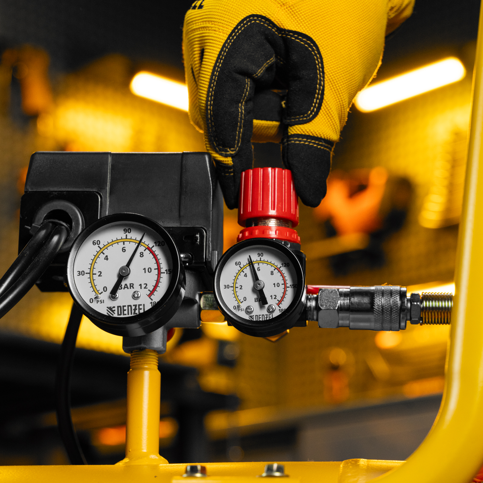 Поршневой компрессор DENZEL DLP-3000/100