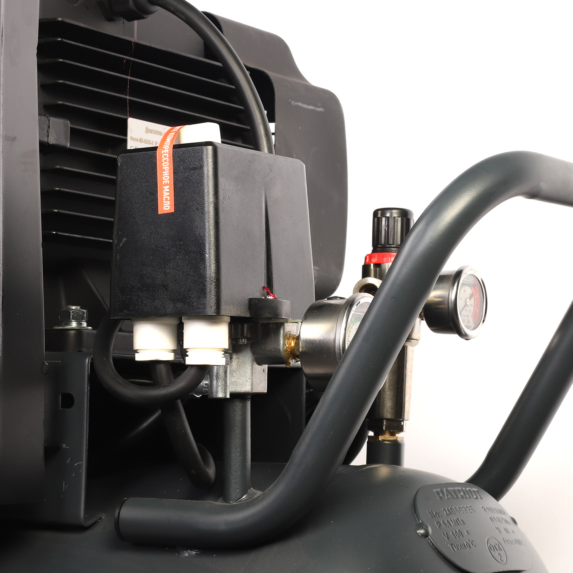 Поршневой компрессор PATRIOT KRX 950 L100 D